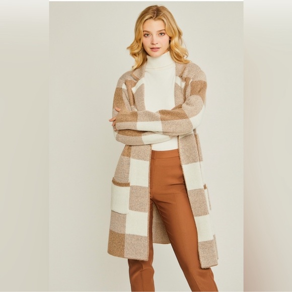 Harper plaid cardigan in beige NWT - Picture 2 of 2